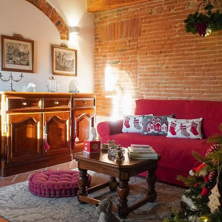 Appartamenti La Rocca Palaia Εξωτερικό φωτογραφία