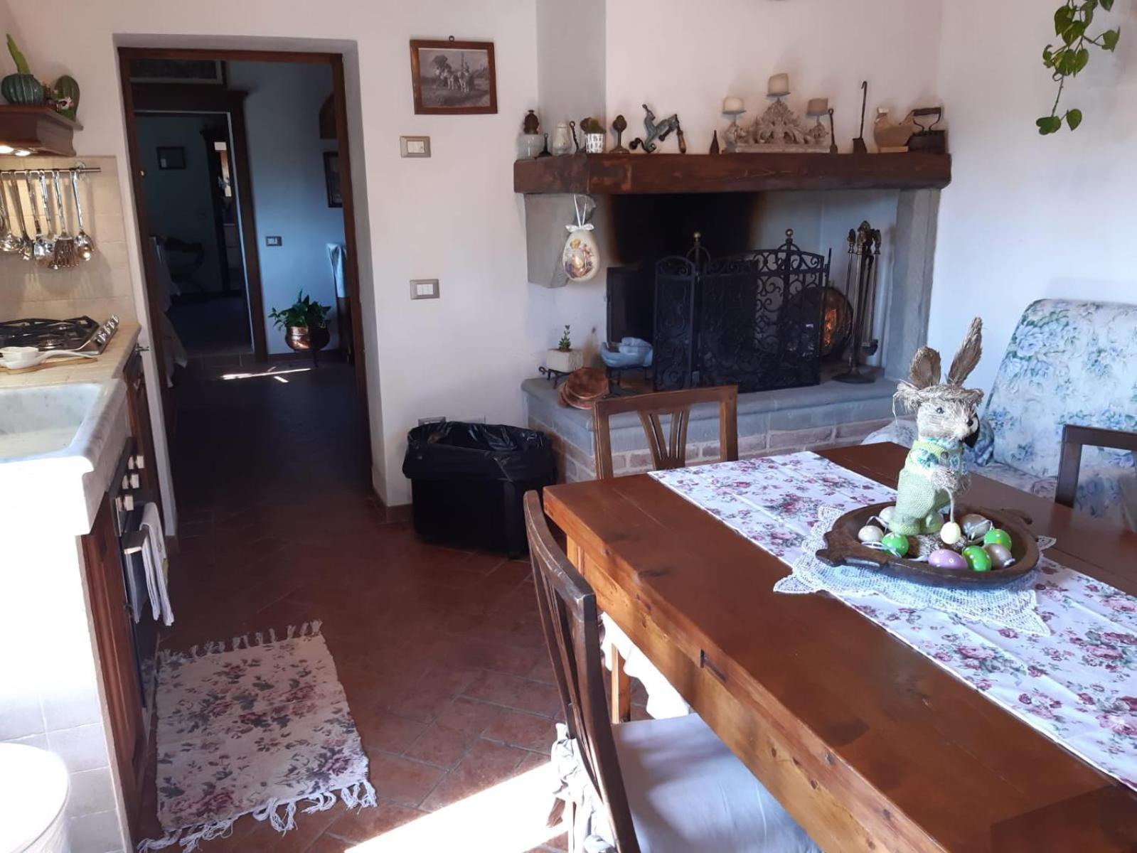 Appartamenti La Rocca Palaia Εξωτερικό φωτογραφία